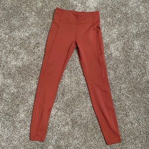 Lululemon size 6 leggings